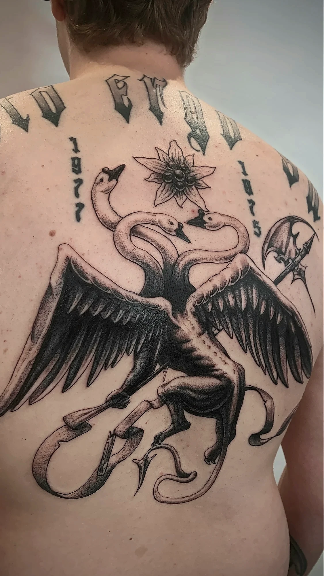 Blackwork Tattoo von Lloyd Salomon in Bremen – Motiv 012