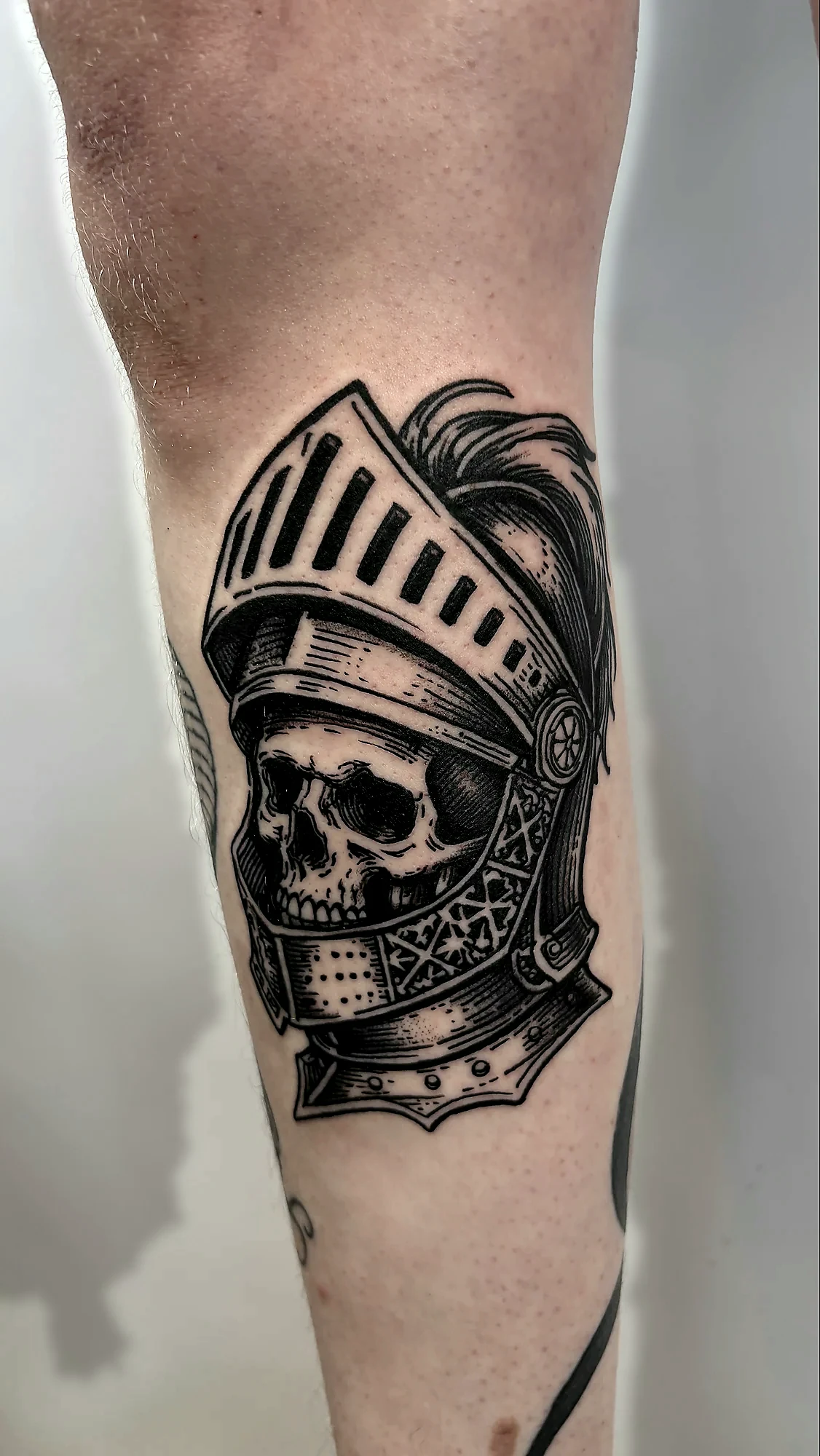 Blackwork Tattoo von Lloyd Salomon in Bremen – Motiv 015