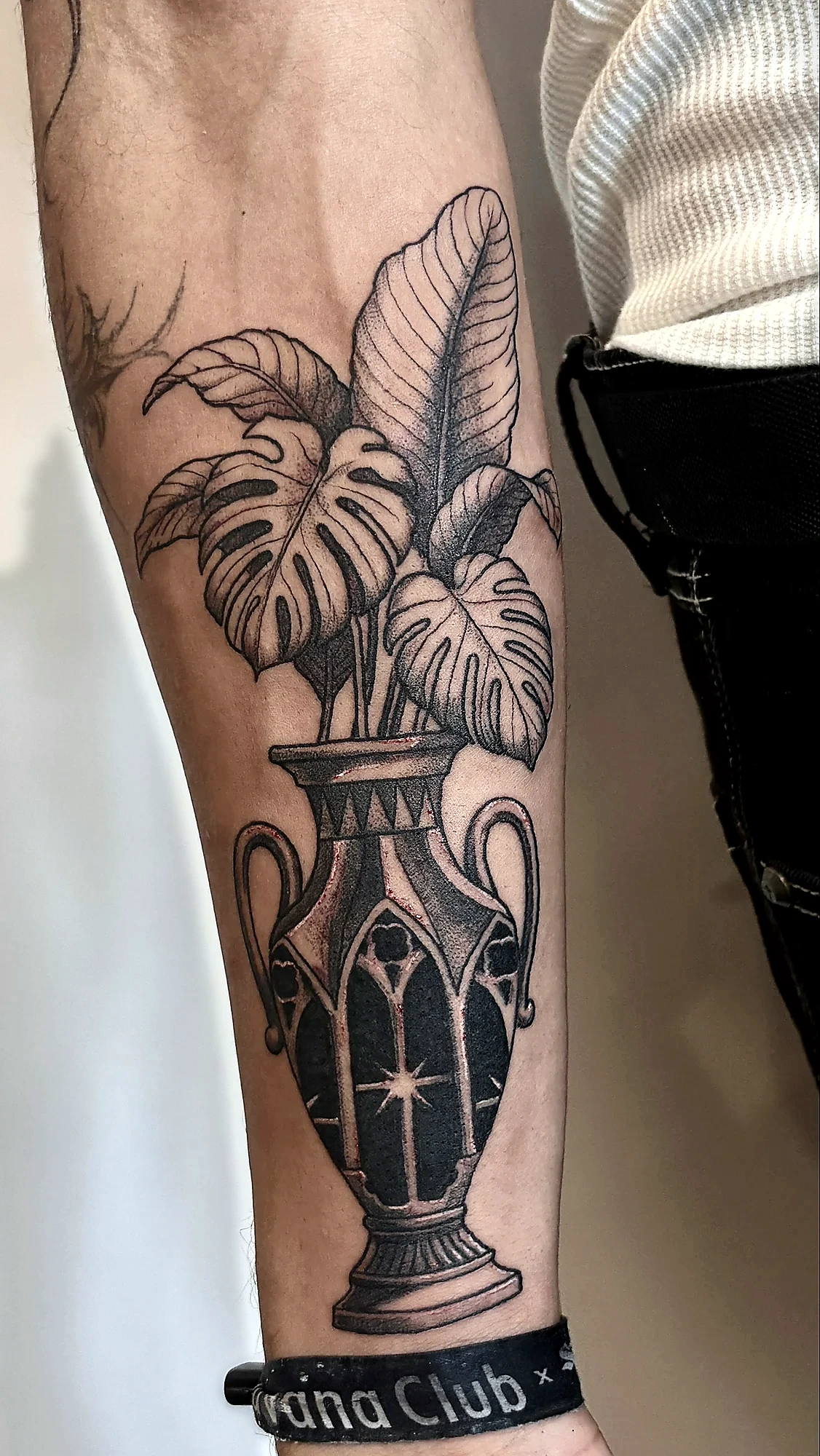 Blackwork Tattoo von Lloyd Salomon in Bremen – Motiv 019