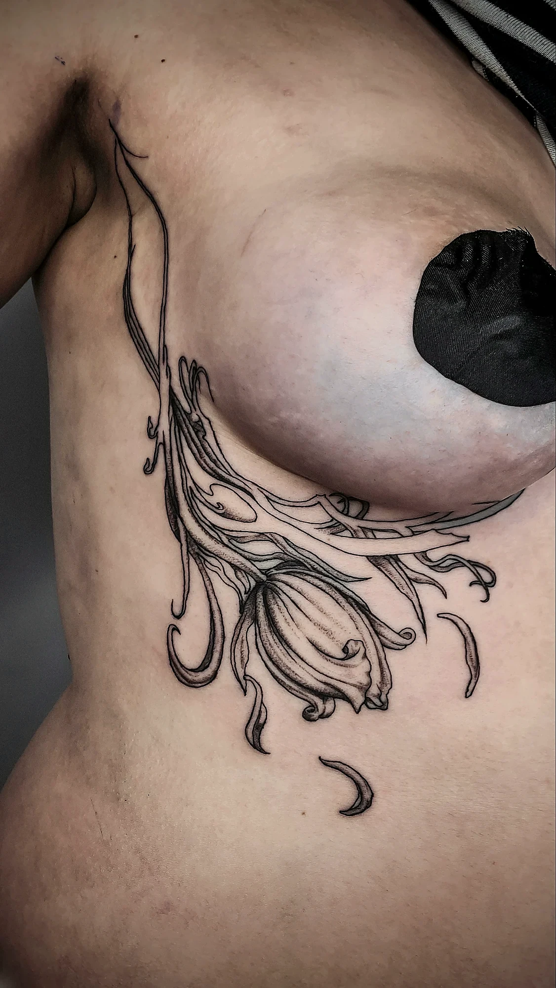 Blackwork Tattoo von Lloyd Salomon in Bremen – Motiv 024